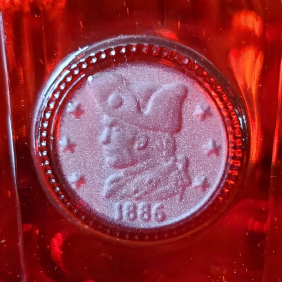 Vibrant Ruby Red 8 Coin Fostoria 7 1/2" Round Heavy Glass Art Bowl - Picture 5 of 8